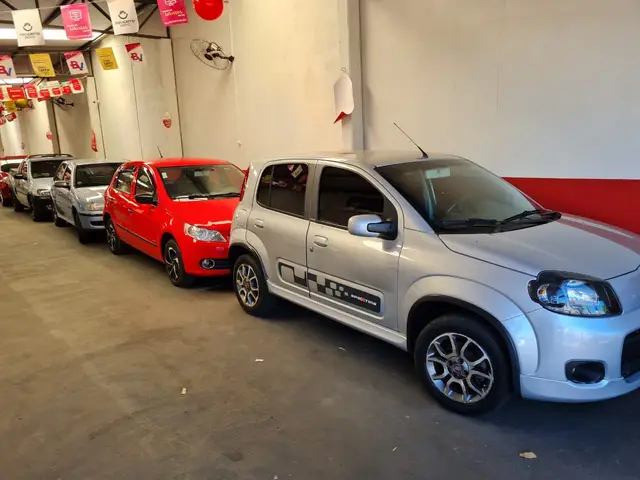 Carro Fiat Uno 2016 Way 1.4 8V (Flex) 4p