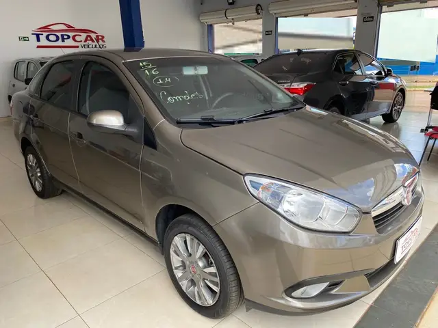 Carro Fiat Grand Siena 2016 Evo Attractive 1.4 8V (Flex)