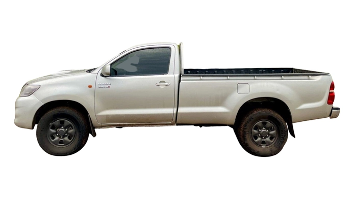 Imagem do veículo Toyota Hilux Cabine Simples 2010 Hilux STD 4x4 2.5 (cab. simples)