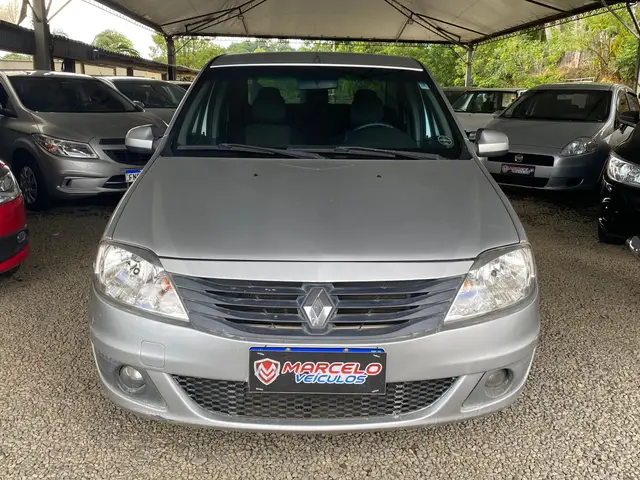 Carro Renault Logan 2012 Expression 1.6 8V Hi-Torque (flex)