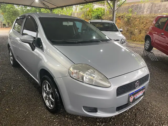 Carro Fiat Punto 2012 Attractive 1.4 (Flex)