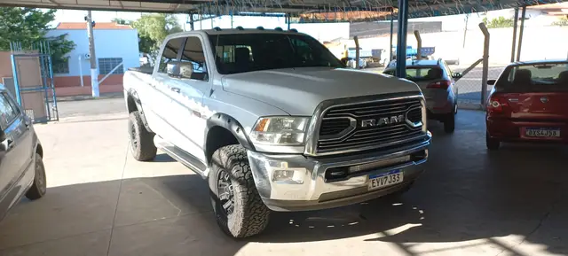 Carro RAM 2500 2012 2500 LARAMIE 6.7 TDI CD 4x4 Diesel
