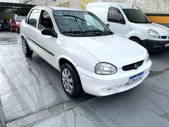 Carro Chevrolet Classic 2004 Corsa Sedan  Super 1.6