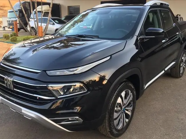 Carro Fiat Toro 2022 Volcano 2.0 TDI 4x4 (Aut)
