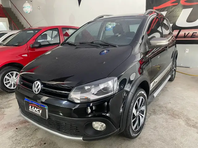 Carro Volkswagen CrossFox 2012 1.6 VHT (Flex)