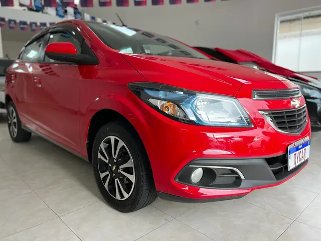 Carro Chevrolet Onix 2014 HATCH LTZ 1.4 8V FlexPower 5p Mec.