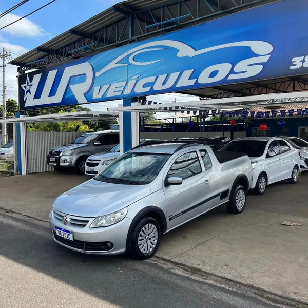 Comprar Picape Volkswagen Saveiro 1.6 Cabine Estendida Flex Branco 2010 em  Leme-SP