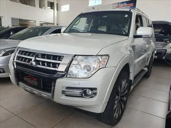 Carro Mitsubishi Pajero Full 2019 3.2 DI-D 5D HPE 4WD