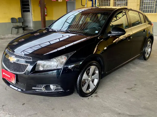 Carro Chevrolet Cruze Sport6 2014 LT 1.8 16V Ecotec (Flex)