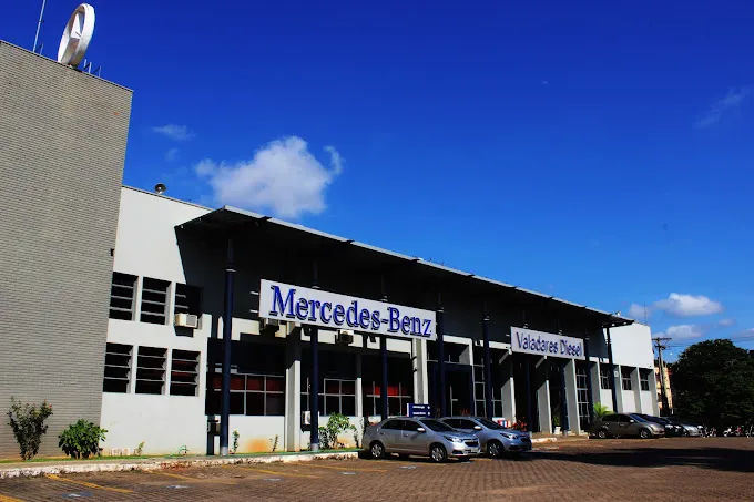 Fachada da loja Veículos à venda em Valadares Diesel - Governador Valadares - MG | Mobiauto