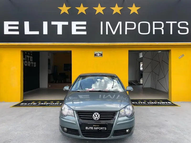 Volkswagen Polo Sedan 1.6 8V (Flex)