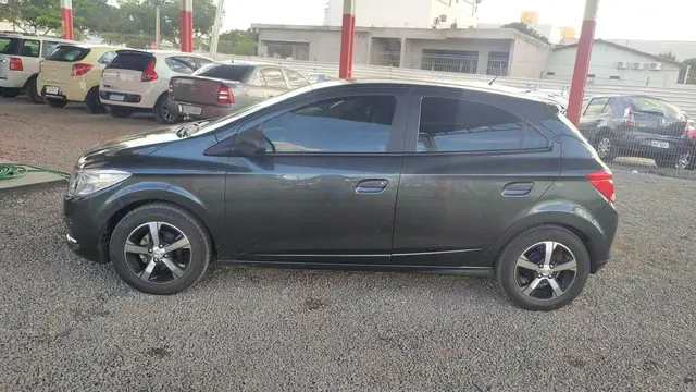 Carro Chevrolet Onix 2018 1.0 Joy SPE/4