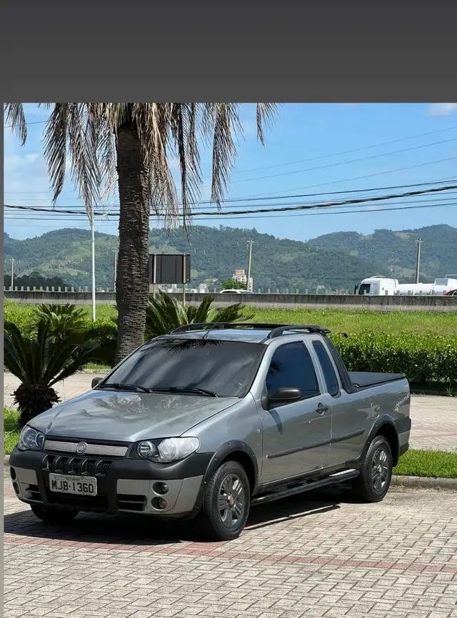 Carro Fiat Strada 2005 Adventure 1.8 8V (Flex) (Cabine Estendida)