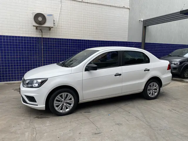 Carro Volkswagen Voyage 2022 1.6