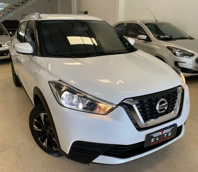 Nissan Kicks 1.6 S (Flex)