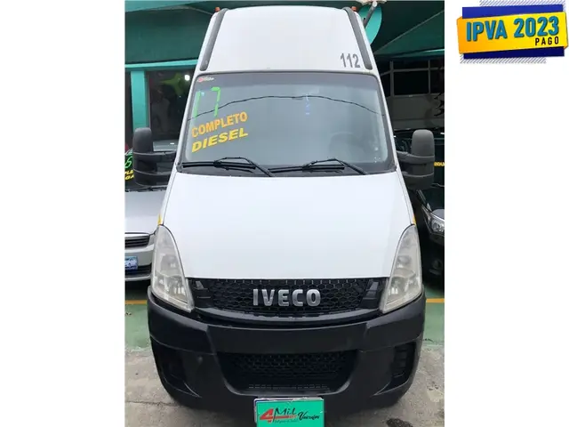 Carro Iveco Daily Chassi 2017 3.0 35S14 CD 3750