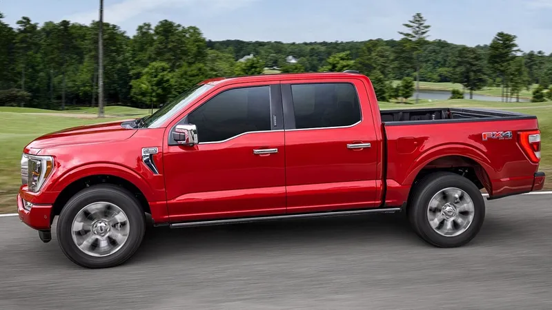 Ford F-150 custa até R$ 33.000 a mais que Ram 1500. Veja preços