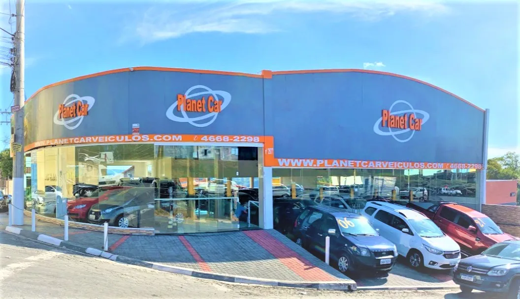 Fachada da loja Veículos à venda em PLANET CAR VEÍCULOS - Itapecerica da Serra - SP | Mobiauto