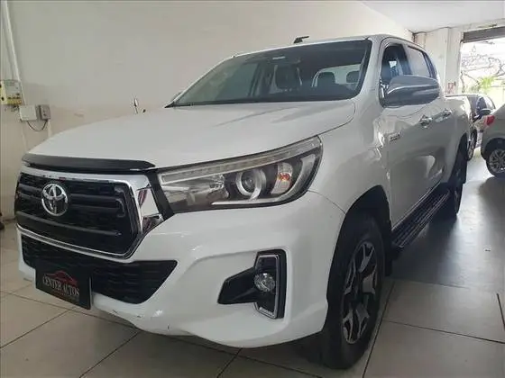Toyota Hilux 2.8 TDI SRV CD 4x4 (Aut)