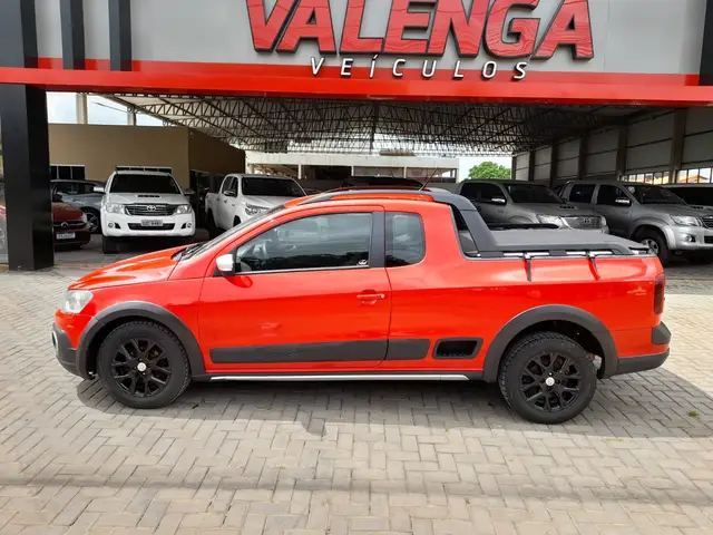 Carro Volkswagen Saveiro 2014 Cross 1.6 (Flex) (cab. estendida)