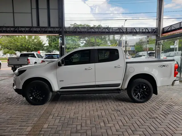 Carro Chevrolet S10 Cabine Dupla 2021 S10 2.8 CTDI LT 4WD (Diesel)