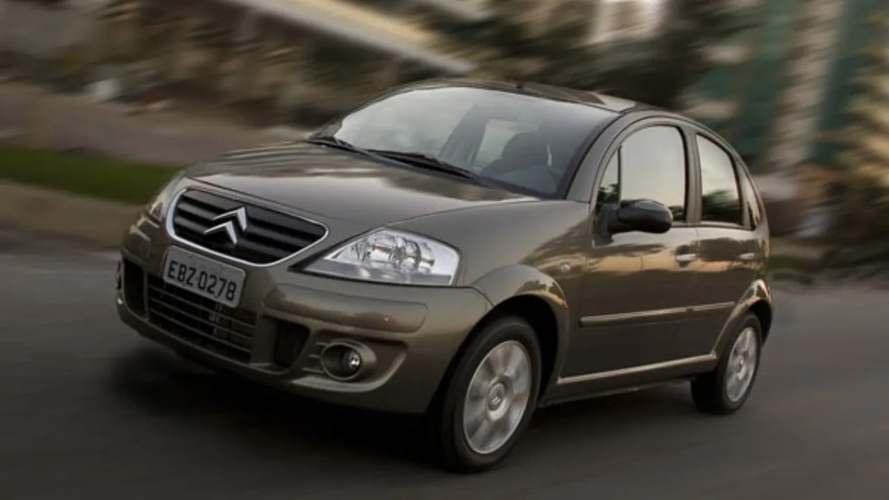 Citro&euml;n C3 2011: Pre&ccedil;o, Ficha T&eacute;cnica e Vers&otilde;es - Mobiauto