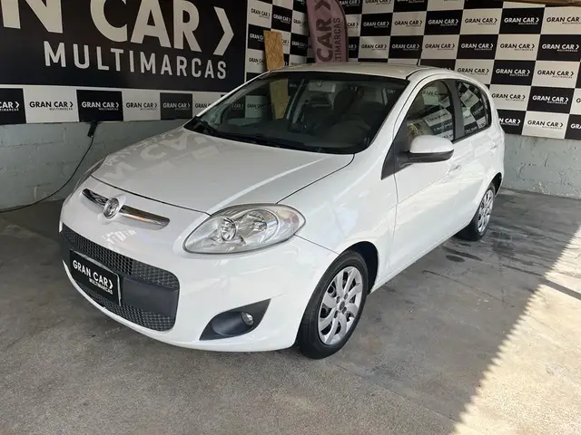 Carro Fiat Palio 2013 Attractive 1.0 8V (Flex)