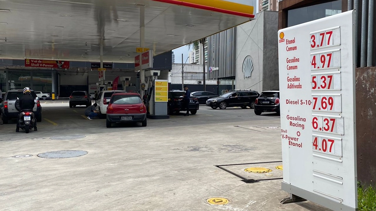 Nova Tributação federal dos combustíveis entra em vigor nesta semana, e gasolina sofrerá mais com aumento do que etanol