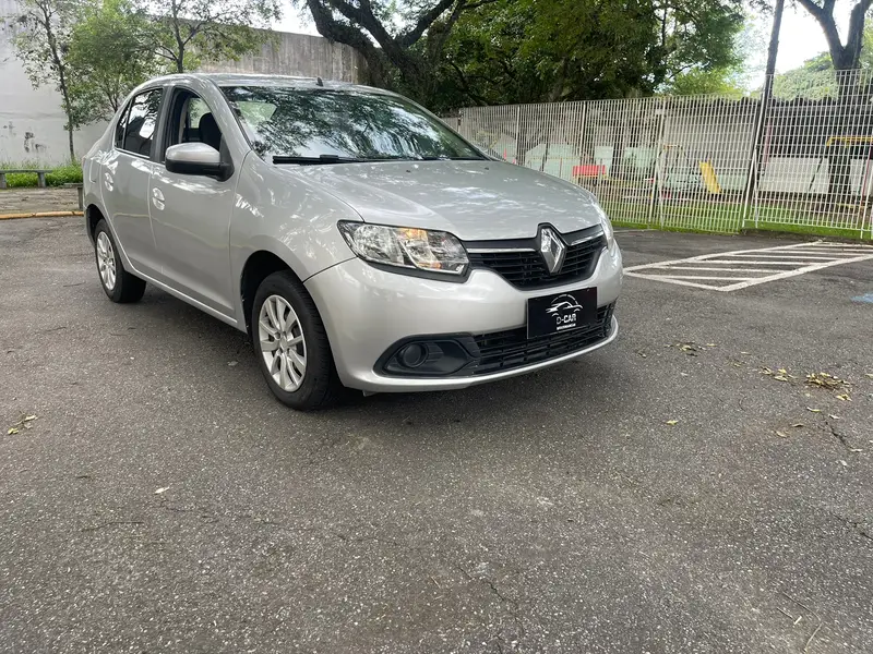 Renault Logan Dynamique 1.6 8V Easy-r (Aut)