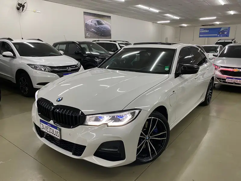 BMW 330e M Sport 2.0 Turbo Híbrido (Aut)