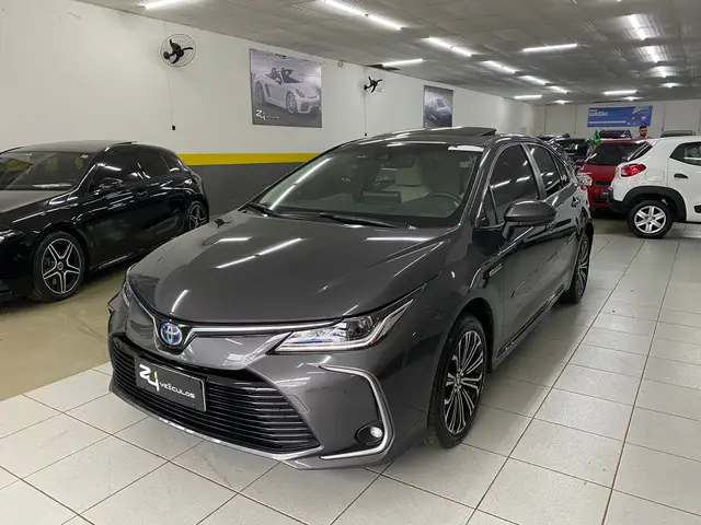 Carro Toyota Corolla 2023 Altis Hybrid Premium 1.8 Flex