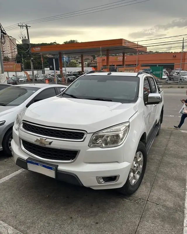 Carro Chevrolet S10 Cabine Dupla 2014 S10 2.8 CTDI LTZ 4WD (Cabine Dupla) (Aut)
