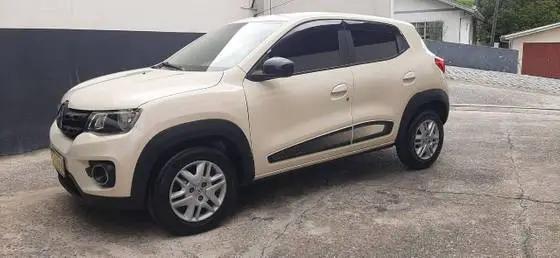 Carro Renault Kwid 2018 Intense 1.0 12v SCe (Flex)