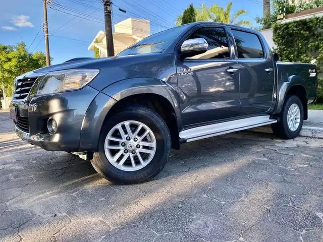 Carro Toyota Hilux Cabine Dupla 2013 Hilux 3.0 TDI 4x4 CD SRV