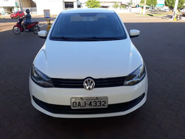 Carro Volkswagen Voyage 2014 1.6 VHT City I-Motion (Flex)