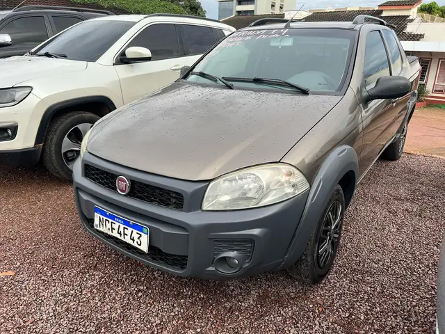 Carro Fiat Strada 2014 Working 1.4 (Flex) (Cabine Dupla)