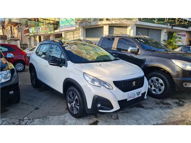 Carro Peugeot 2008 2022 Allure Pack 1.6