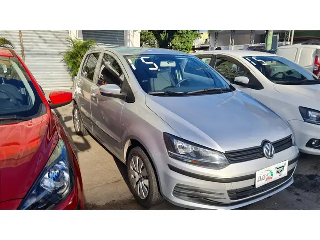 Carro Volkswagen Fox 2015 Trendline 1.6 MSI (Flex)