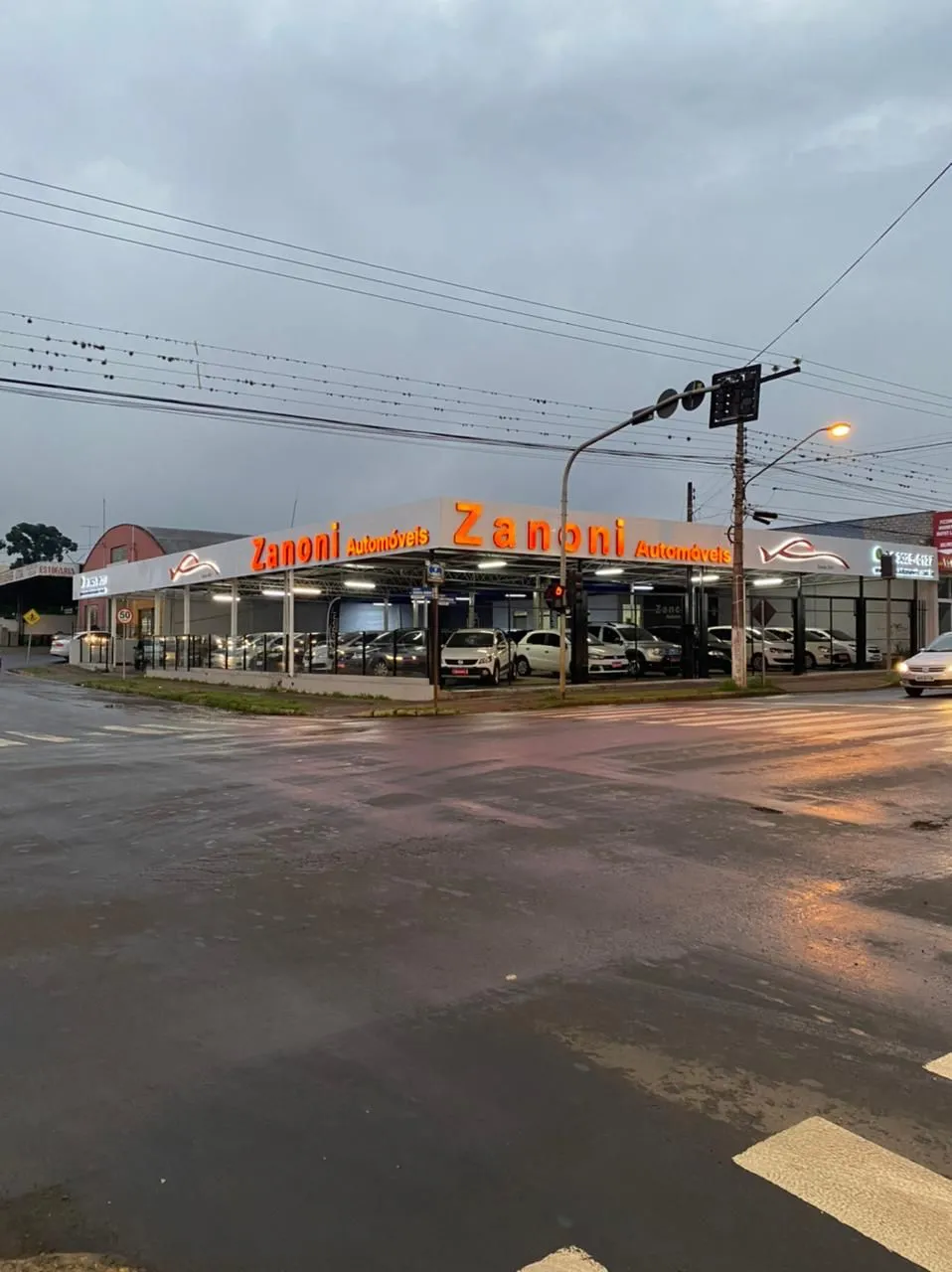 Fachada da loja ZANONI AUTOMOVEIS - Chapecó - SC
