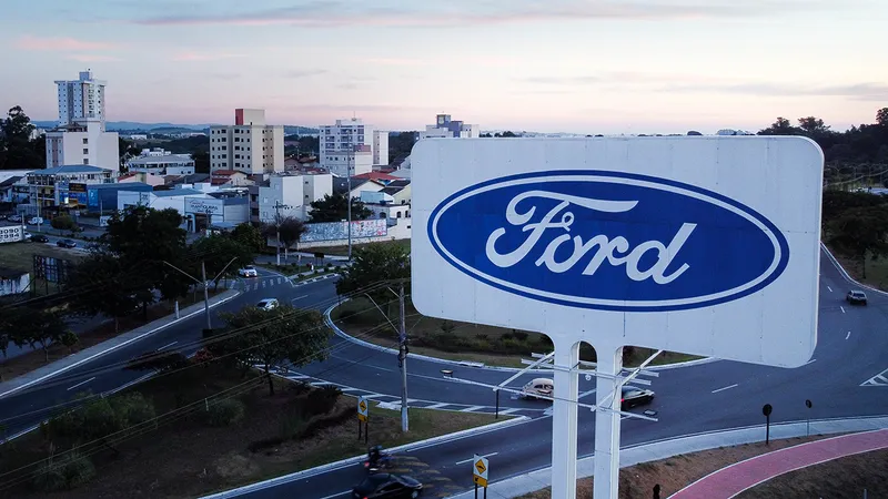 Fábrica desativada pela Ford será comprada pela CSN para produzir latas