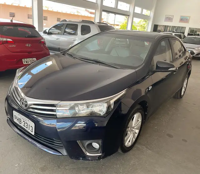 Carro Toyota Corolla 2015 Sedan 1.8 Dual VVT-i GLi (Flex)