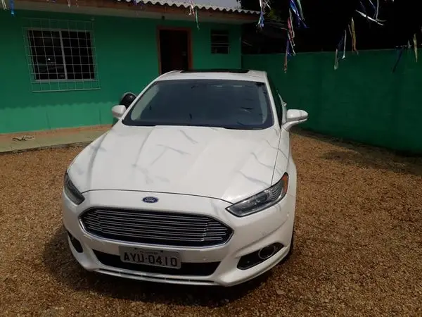 Ford Fusion 2.0 EcoBoost Titanium FWD (Aut)