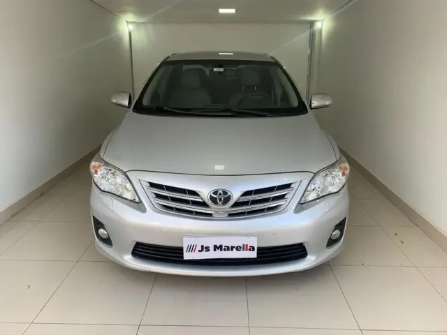 Carro Toyota Corolla 2013 2.0 Altis Multi-Drive S (Flex)