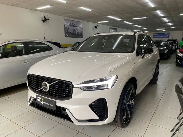 Carro Volvo XC60 2022 T-8 R-DESIGN 2.0 (Híbrido)