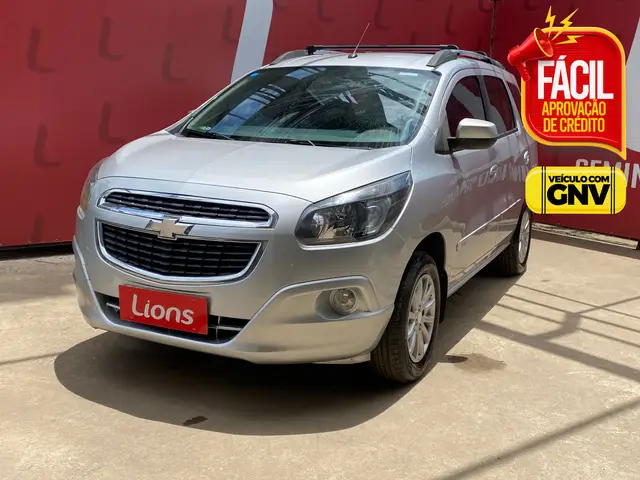 Carro Chevrolet Spin 2013 LT 5S 1.8 (Flex)