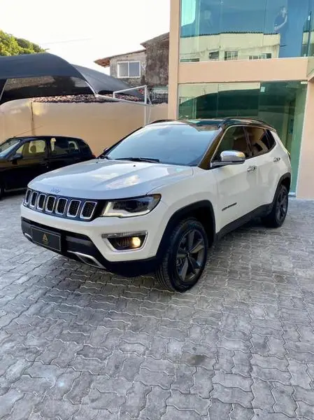 Carro Jeep Compass 2019 2.0 Limited (Aut) (Flex)
