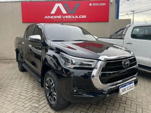 Toyota Hilux Cabine Dupla SRX 2.8 TDI CD 4x4 (Aut)