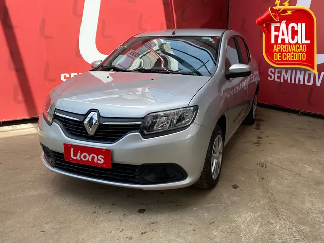 Carro Renault Logan 2015 Authentique 1.0 16V (flex)