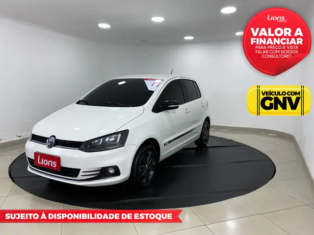 Carro Volkswagen Fox 2017 1.0 MPI Comfortline (Flex)