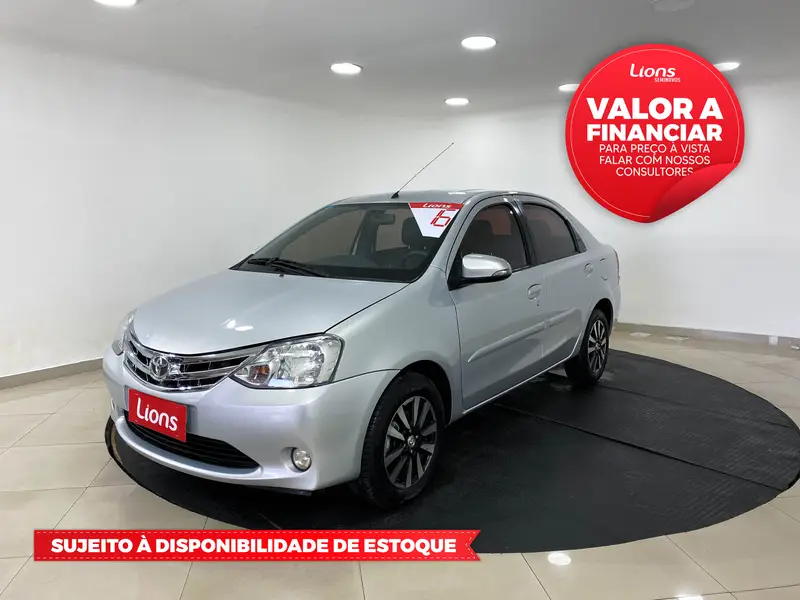 Toyota Etios Sedan XLS 1.5 (Flex)